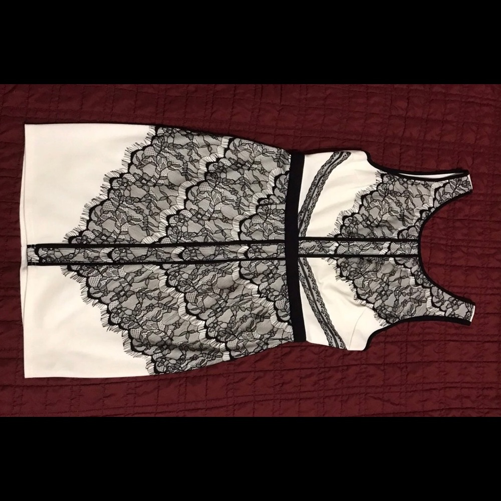 Sleeveless Formal Dress NWT, Large